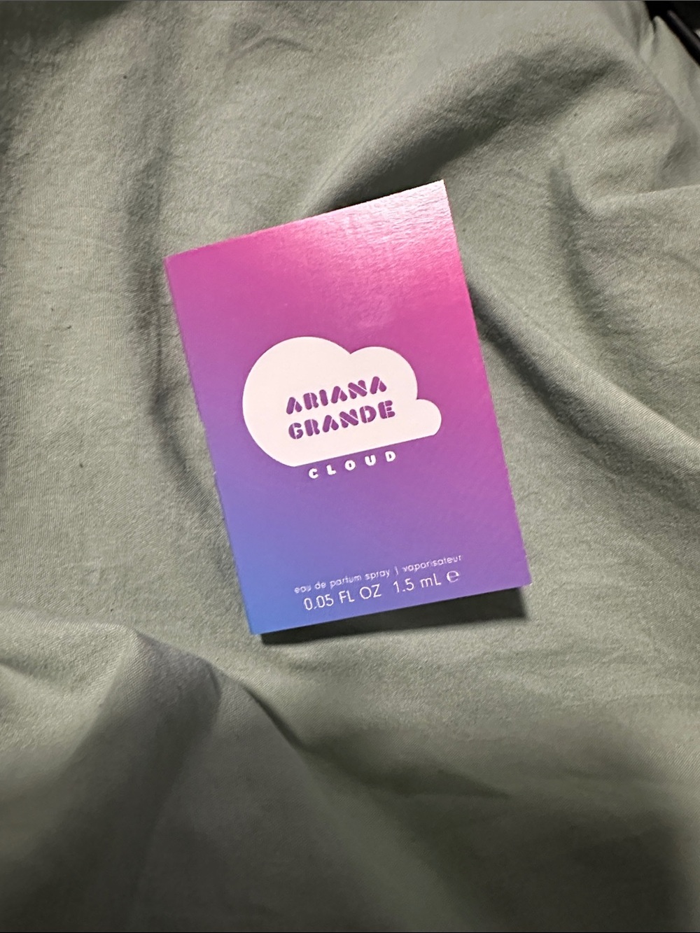 4/$15 Ariana grande cloud sample